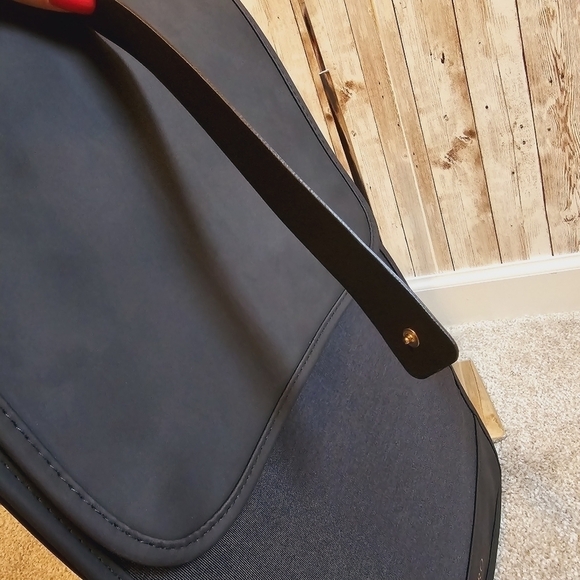 Azzaro Backpack - Picture 4 of 7